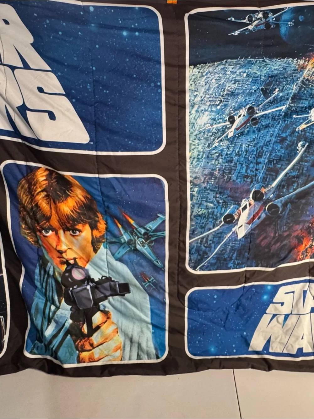 Star Wars Blue Graphic Comforter with Character Panels
